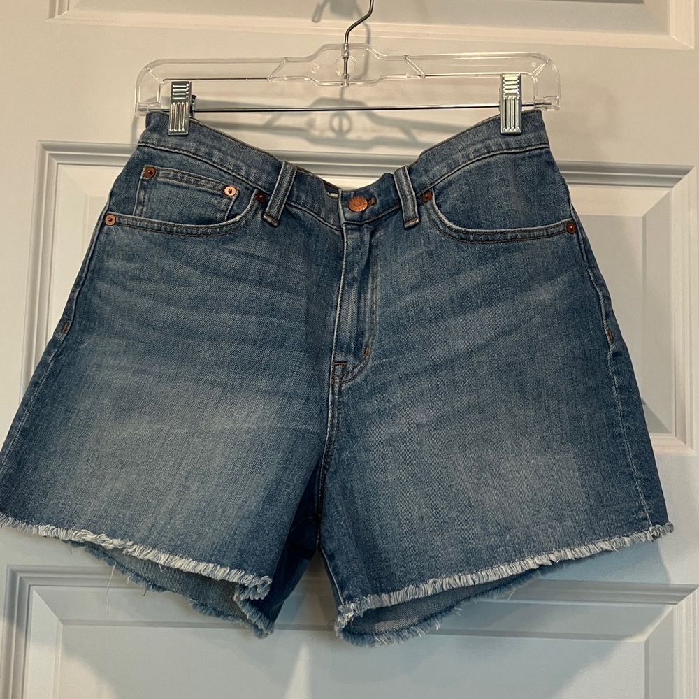 Madewell High-Rise Denim Boyshorts in Bo Wash